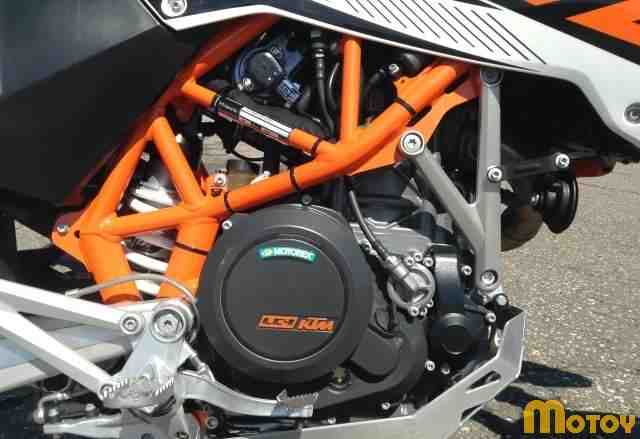 KTM 690 SMC R 2013 KTM 690 SMC R 2013