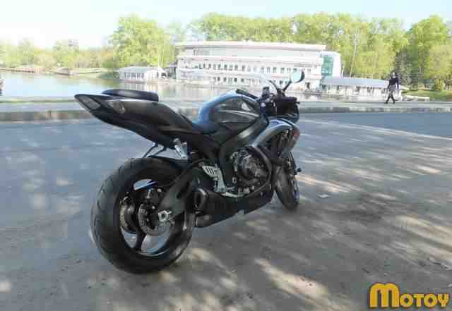 Судзуки Gsxr 750 2007 года Судзуки Gsxr 750 2007 года