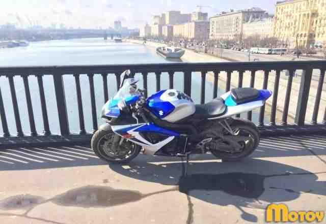 GSX-R 600 GSX-R 600