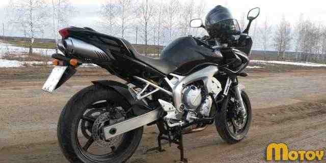 Ямаха FZ6S Ямаха FZ6S