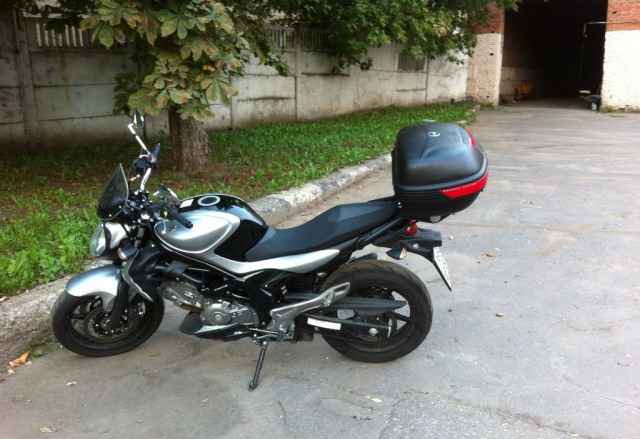 Suzuki SFV 650 ABS Gladius Suzuki SFV 650 ABS Gladius