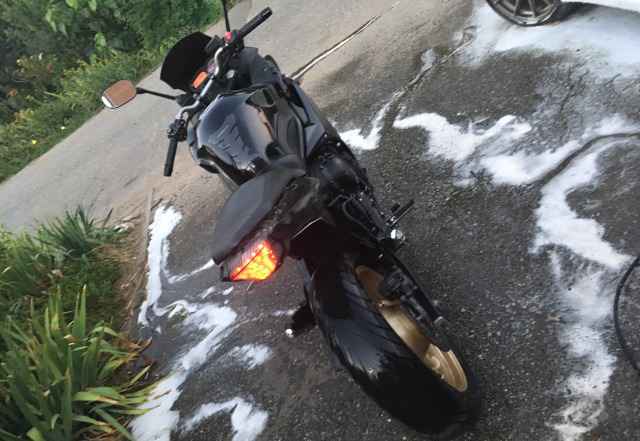 Ямаха FZ6R 2010 год Ямаха FZ6R 2010 год