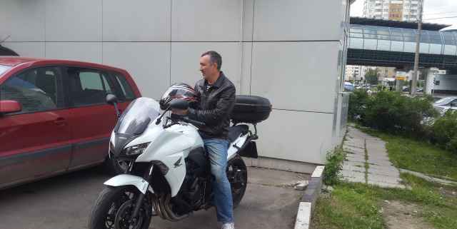 Продам Хонда CBF 1000 (sс64) 2010г.в Продам Хонда CBF 1000 (sс64) 2010г.в