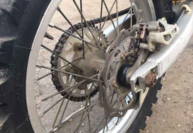 Ямаха Yz450f 2008 Ямаха Yz450f 2008