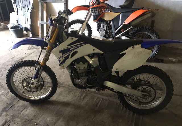 Ямаха Yz450f 2008 Ямаха Yz450f 2008