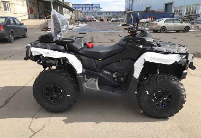 Can-АМ Аутлендер MAX 1000 XTP Can-АМ Аутлендер MAX 1000 XTP