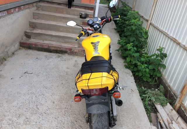 Ямаха FZ400 Ямаха FZ400