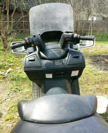 Suzuki Бургман 650 Suzuki Бургман 650