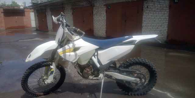 Хускварна FE 250 (4Т) 2016 Хускварна FE 250 (4Т) 2016