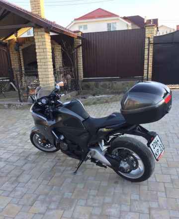 Продам Хонда VFR 1200 FD Продам Хонда VFR 1200 FD