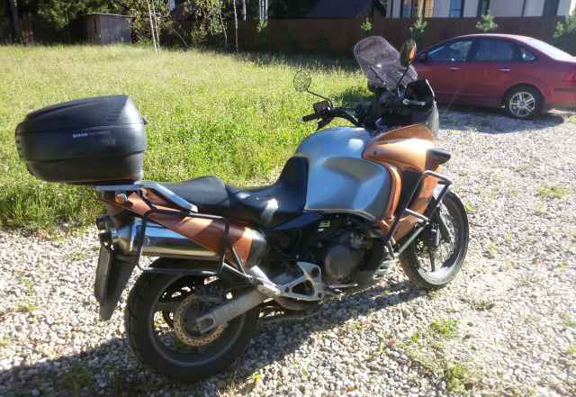 Хонда XL 1000V Верадеро Хонда XL 1000V Верадеро