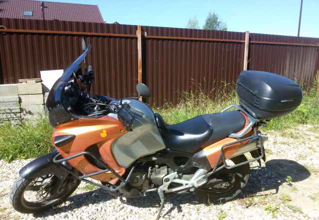Хонда XL 1000V Верадеро Хонда XL 1000V Верадеро