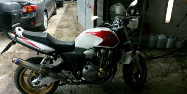 Продам мотоцикл Хонда cb1300 four Продам мотоцикл Хонда cb1300 four