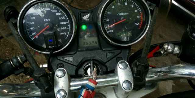 Продам мотоцикл Хонда cb1300 four Продам мотоцикл Хонда cb1300 four