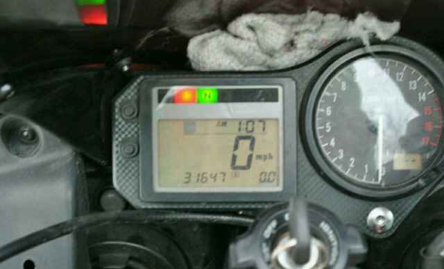 Хонда сбр 600 f4i Хонда сбр 600 f4i