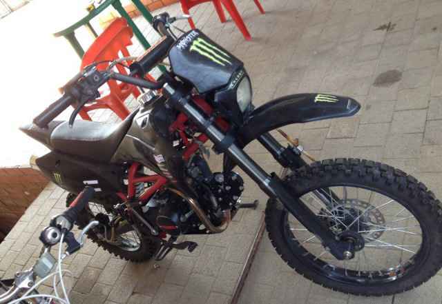 Мотоцикл Irbis125cc Мотоцикл Irbis125cc