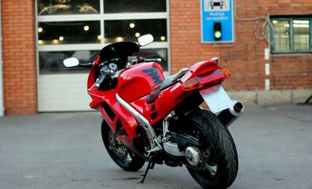 Хонда vfr 750f Хонда vfr 750f