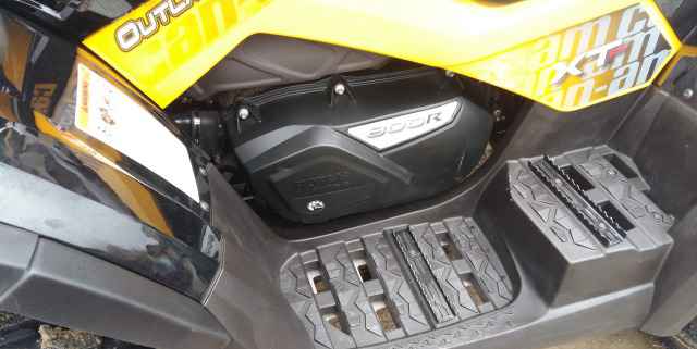 BRP Аутлендер MAX 800R 2011г. D. P. С BRP Аутлендер MAX 800R 2011г. D. P. С