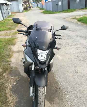 Хонда VFR 800 Х Crossrunner Хонда VFR 800 Х Crossrunner