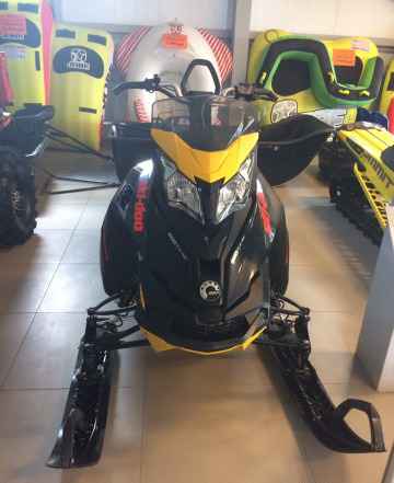 Продам снегоход BRP Ski-Doo 800 e-tek Продам снегоход BRP Ski-Doo 800 e-tek