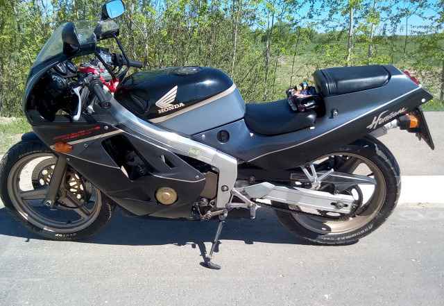 Хонда CBR250 MC19 Хонда CBR250 MC19