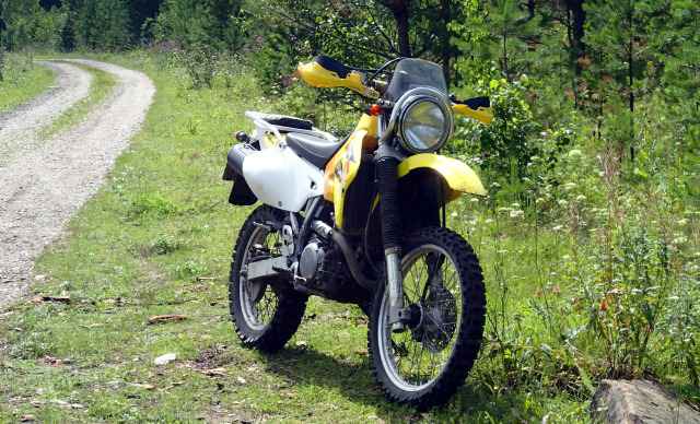 Suzuki DR-Z 400 С Suzuki DR-Z 400 С