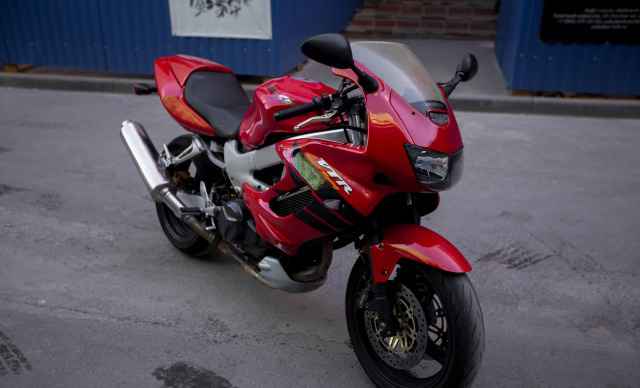 Хонда vtr1000f обмен на авто Хонда vtr1000f обмен на авто