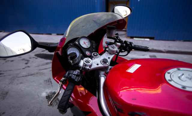 Хонда vtr1000f обмен на авто Хонда vtr1000f обмен на авто