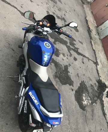 Suzuki GSR600 Suzuki GSR600
