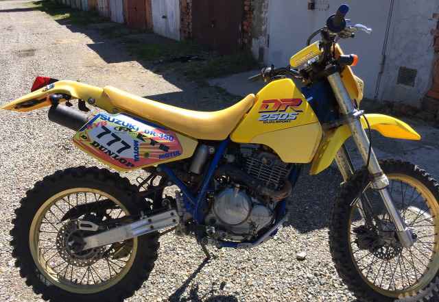 Suzuki DR 350 Suzuki DR 350