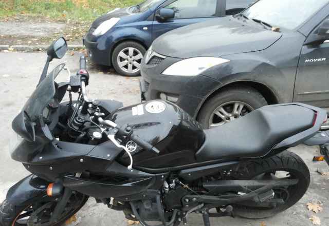 Мотоцикл Ямаха XJ6SA Диверсия 2012 Мотоцикл Ямаха XJ6SA Диверсия 2012