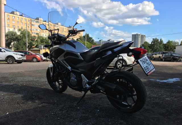 Мотоцикл Хонда NC700XD 2013 Мотоцикл Хонда NC700XD 2013