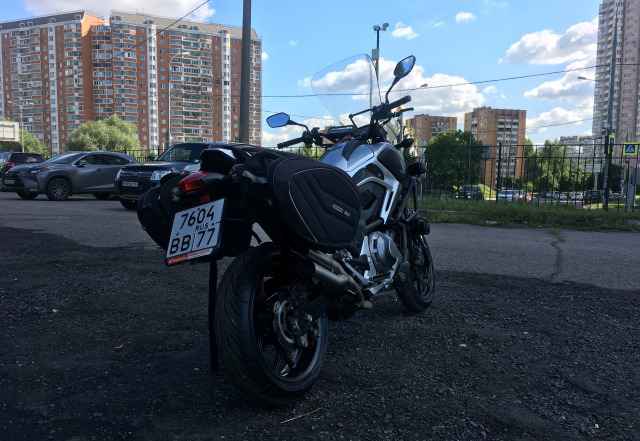 Мотоцикл Хонда NC700XD 2013 Мотоцикл Хонда NC700XD 2013