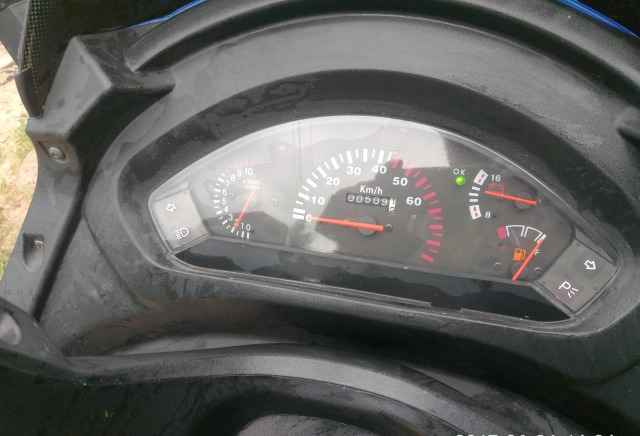Скутер Велс Тундер 50 CC Скутер Велс Тундер 50 CC