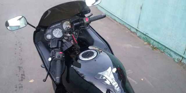 Продаю Кавасаки GPZ 1100 Продаю Кавасаки GPZ 1100