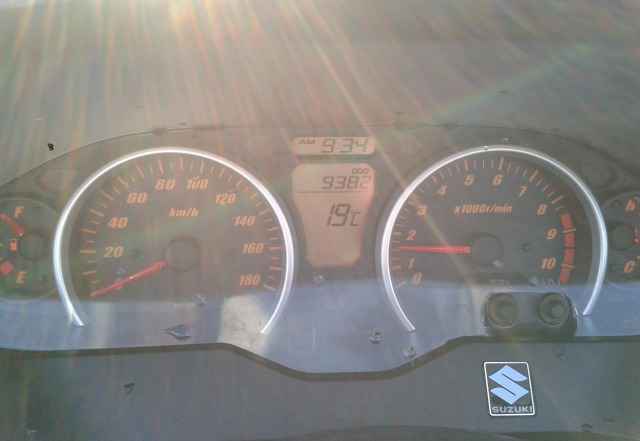 Suzuki Бургман 400 Suzuki Бургман 400