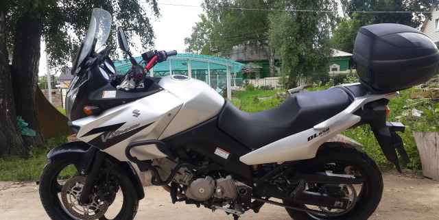 Suzuki DL 650 V-Стром Suzuki DL 650 V-Стром