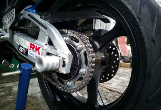 Хонда cbr1000rr Хонда cbr1000rr