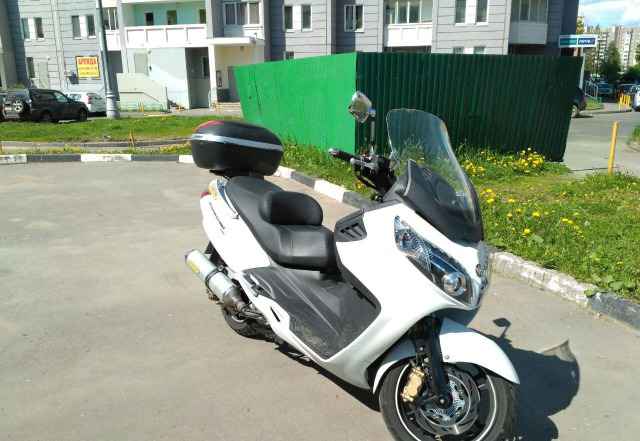 Максискутер Sym MaxSym 400i Максискутер Sym MaxSym 400i