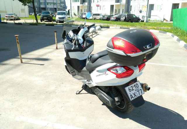 Максискутер Sym MaxSym 400i Максискутер Sym MaxSym 400i