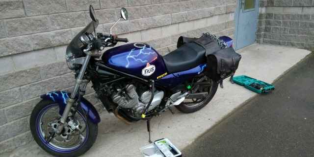 Продам Ямаха XJ 600 N Диверсия 1996г Продам Ямаха XJ 600 N Диверсия 1996г
