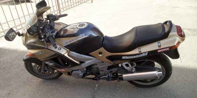 Кавасаки ZZR 400-2 Кавасаки ZZR 400-2