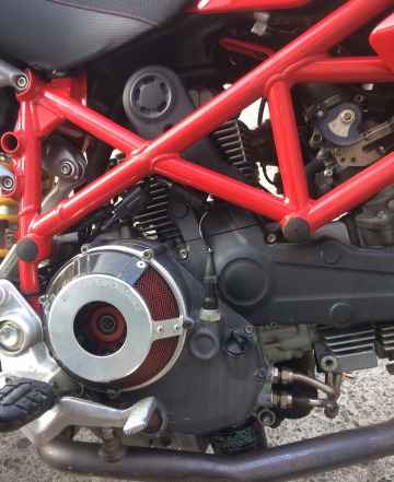Дукати hypermotard 1100 Дукати hypermotard 1100