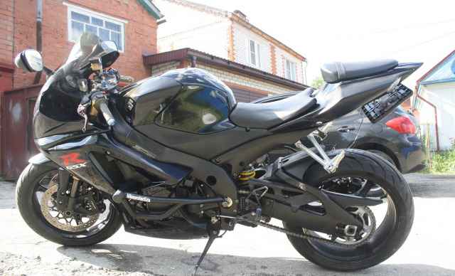 Suzuki GSX-Р 1000 K7 Suzuki GSX-Р 1000 K7