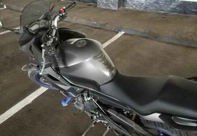 Ямаха XJ6 Диверсия ABS 2013 Ямаха XJ6 Диверсия ABS 2013