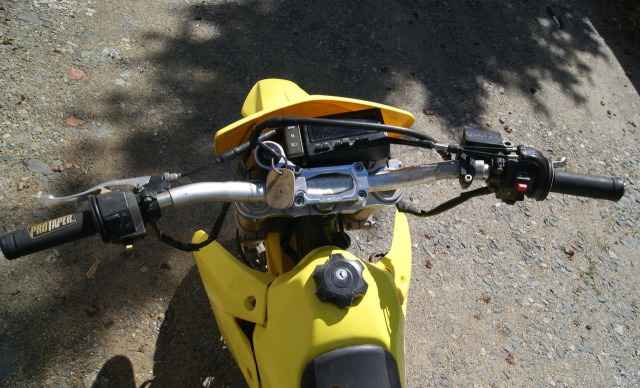 Suzuki DRZ400SM 2005 г.в Suzuki DRZ400SM 2005 г.в