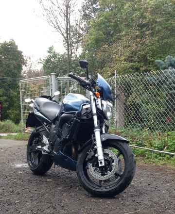 Ямаха FZ6 Ямаха FZ6