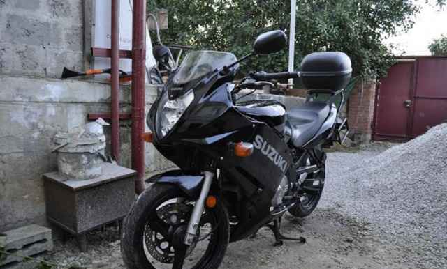 Suzuki GS500F Suzuki GS500F