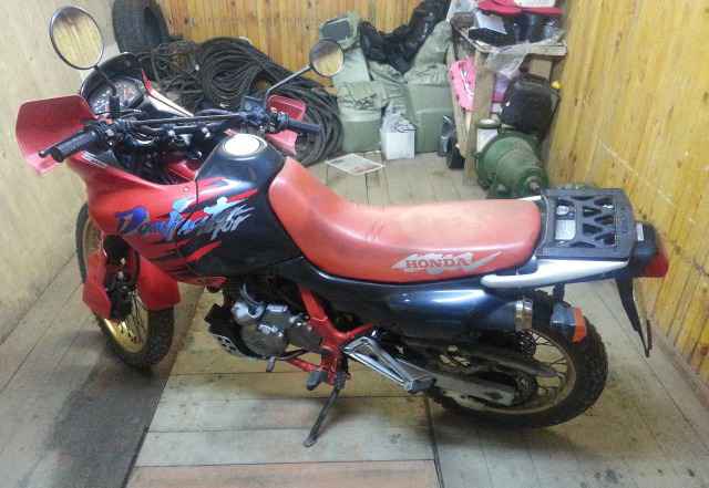 Хонда NX650 1993г Хонда NX650 1993г