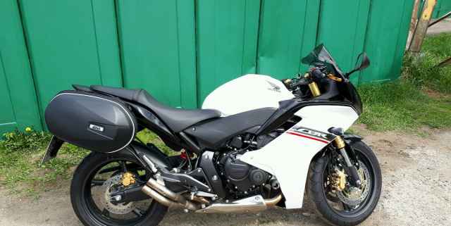 Мотоцикл Хонда CBR600FA Мотоцикл Хонда CBR600FA